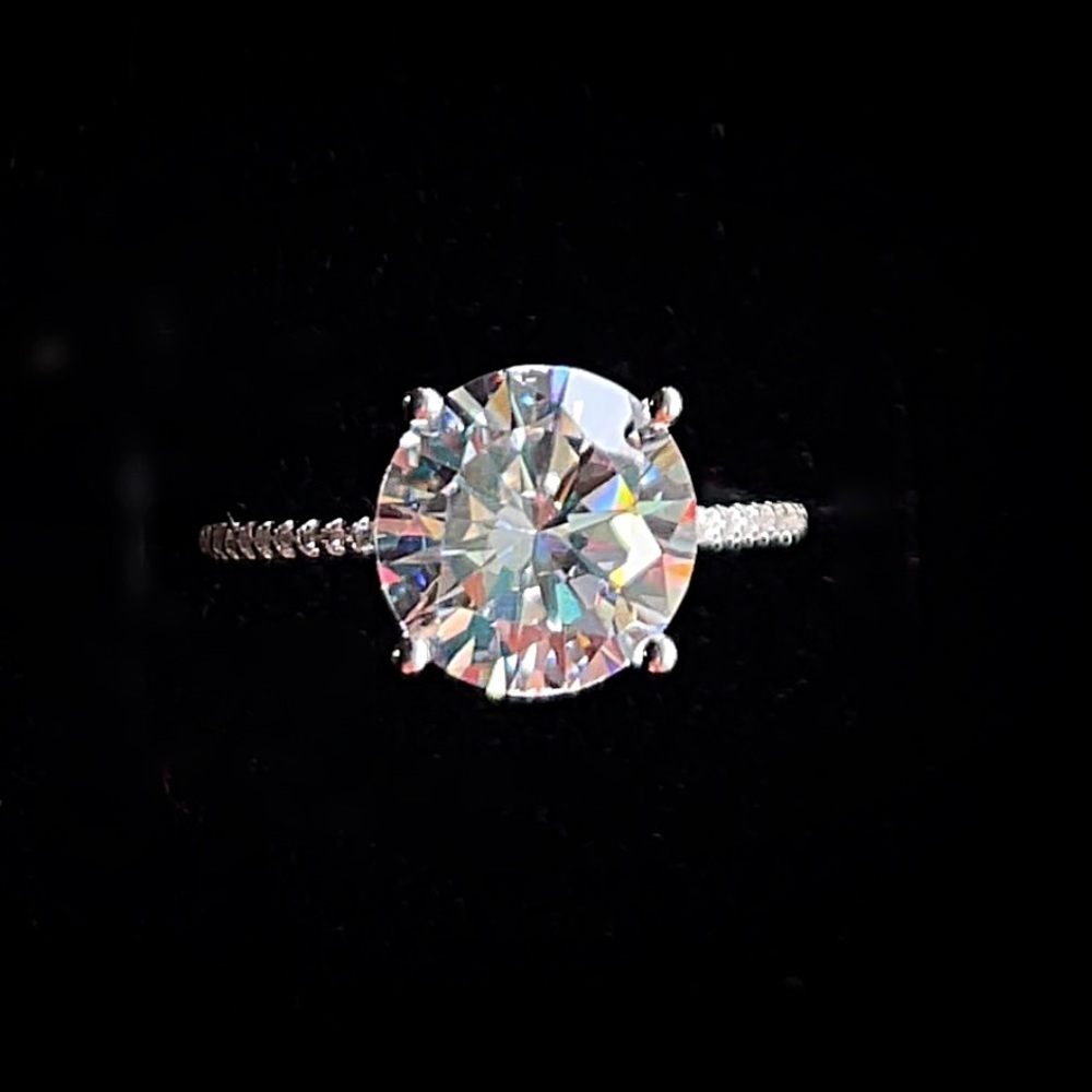 3Ct Natural Zircon Sterling Silver Ring! - Picture 4 of 17
